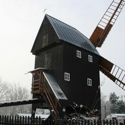 Werbeliner-Bockwindmühle-Reibitz.jpg